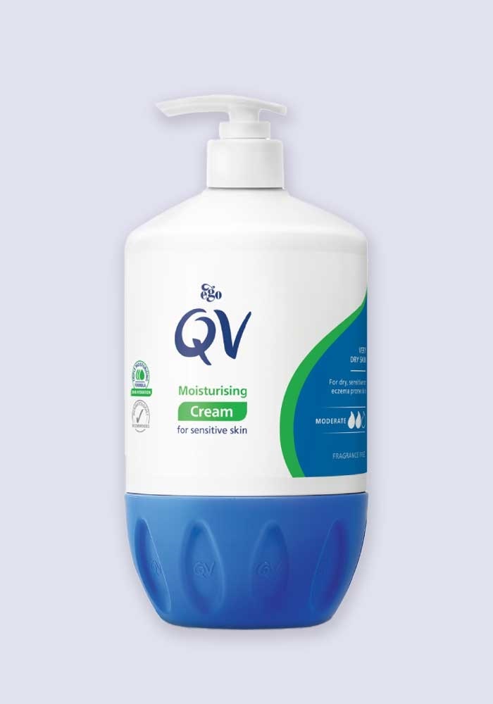 تصویر کرم مرطوب کننده پمپی کیووی پوست خشک QV Cream Replenishes Dry Skin حجم 500 میل QV Cream Replenishes Dry Skin 500ml